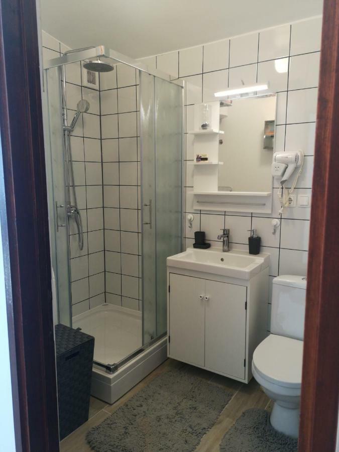 Apartman Studio Kod Ujevica Baska Voda Luaran gambar