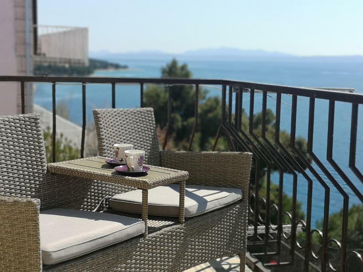 Apartman Studio Kod Ujevica Baska Voda Luaran gambar